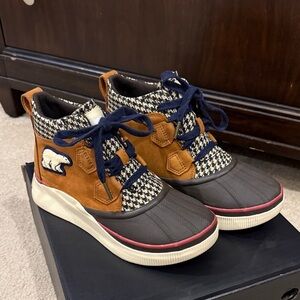 Sorel Women’s Out N About IV Classic Waterproof Boot